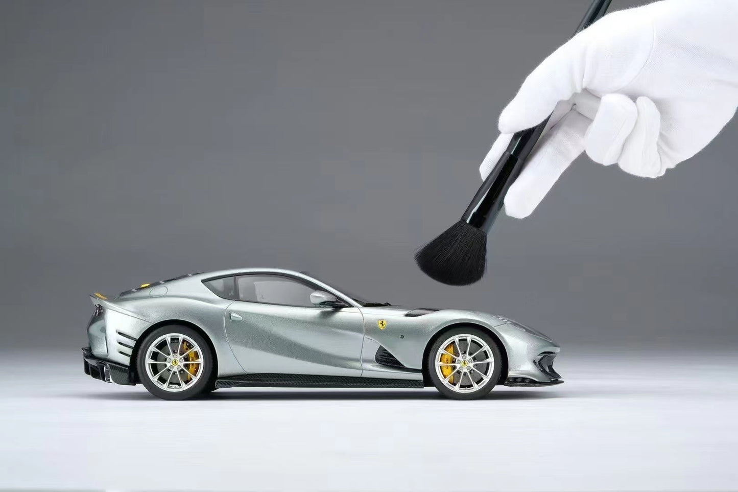 Amalgam 1:18 Ferrari 812 Competizione Cockburn Gray Resin Model