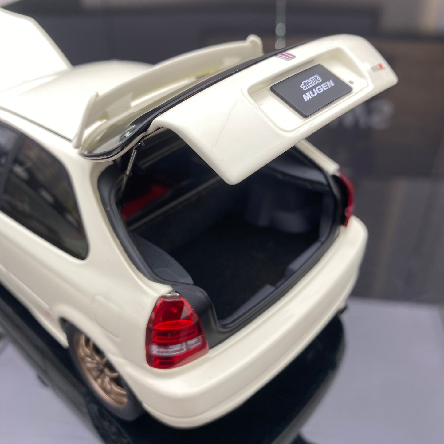 MH 1/18 Honda Civic EK9 Alloy Fully Open Simulation Car Model Ornaments