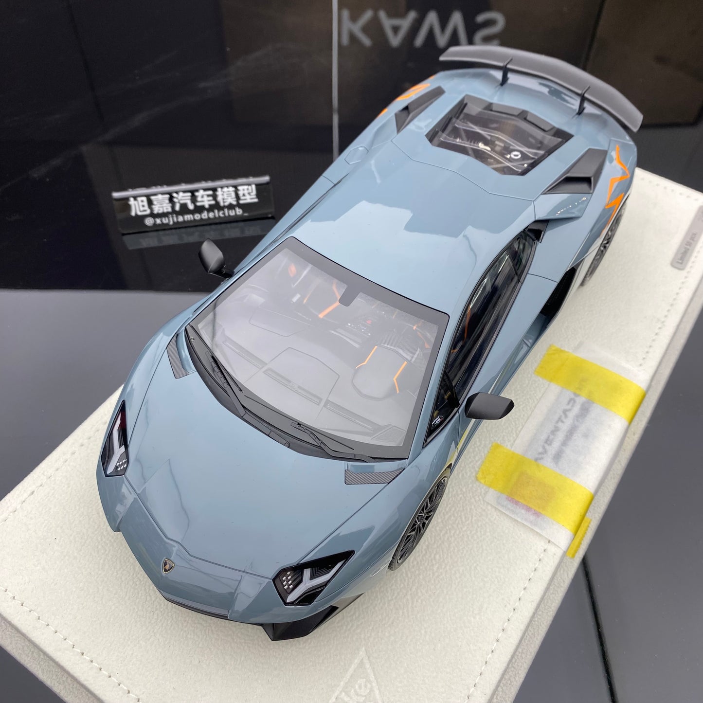 MAKE UP 1/18 Lamborghini Aventador LP750-4 SV limited edition car model