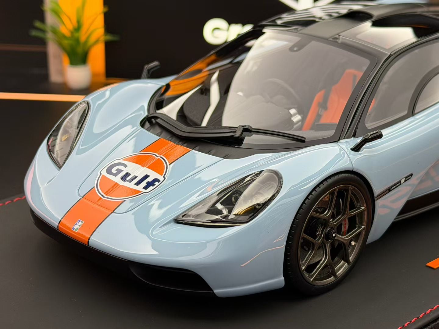 MEKO MODEL 1:18 GMA T50 Gulf Finish