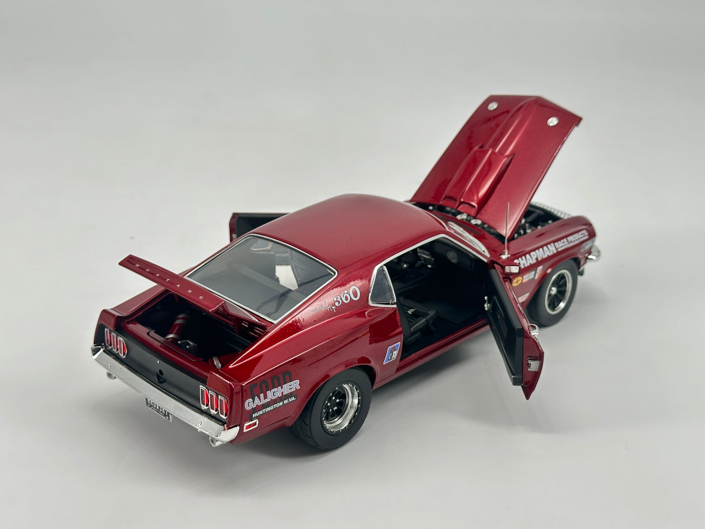 ACME 1/18 Ford Mustang BOSS 429 Red Paint Die Cast Car Model