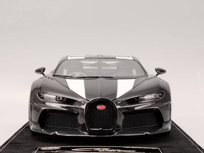 HH Model 1/18 Bugatti Chiron SS Black Carbon/White Stripes Resin Model HH467