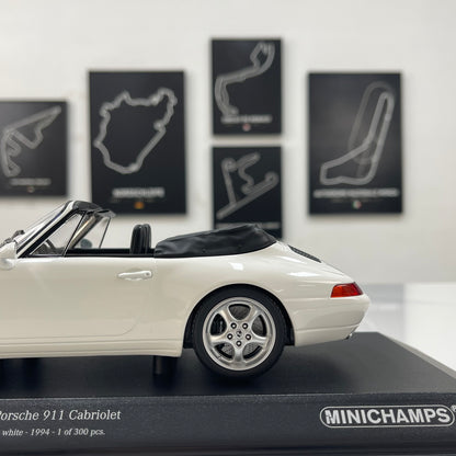 MINICHAMPS 1/18 Porsche 911 (993) Cabriolet White 155061131