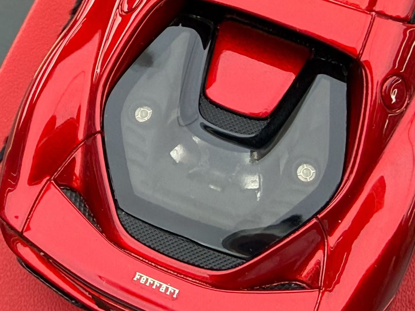 MR 1:43 Ferrari 296GTB 01/05 DDJ108