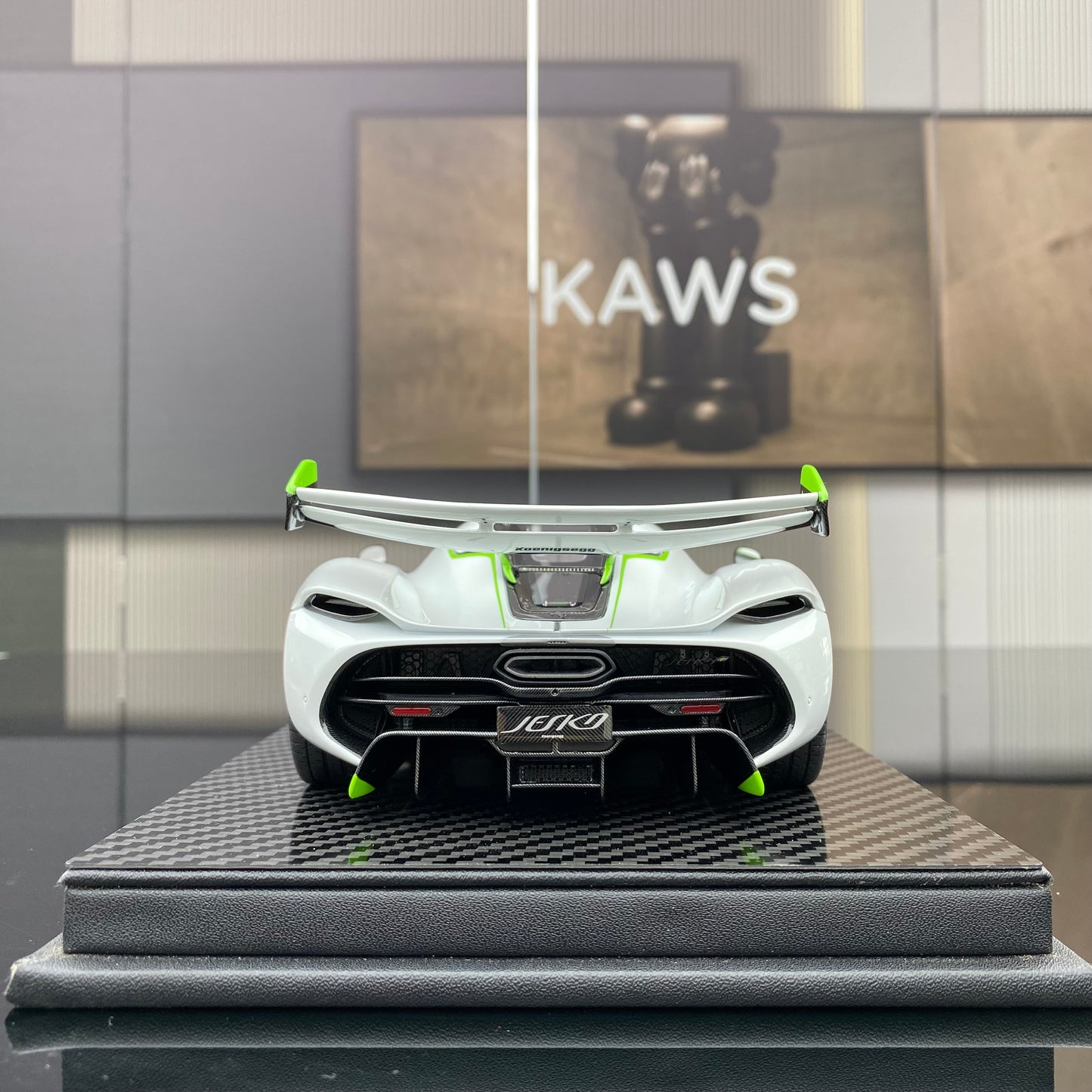 FRONTIART FA 1/18 Koenigsegg Jesko white limited edition car model ornament