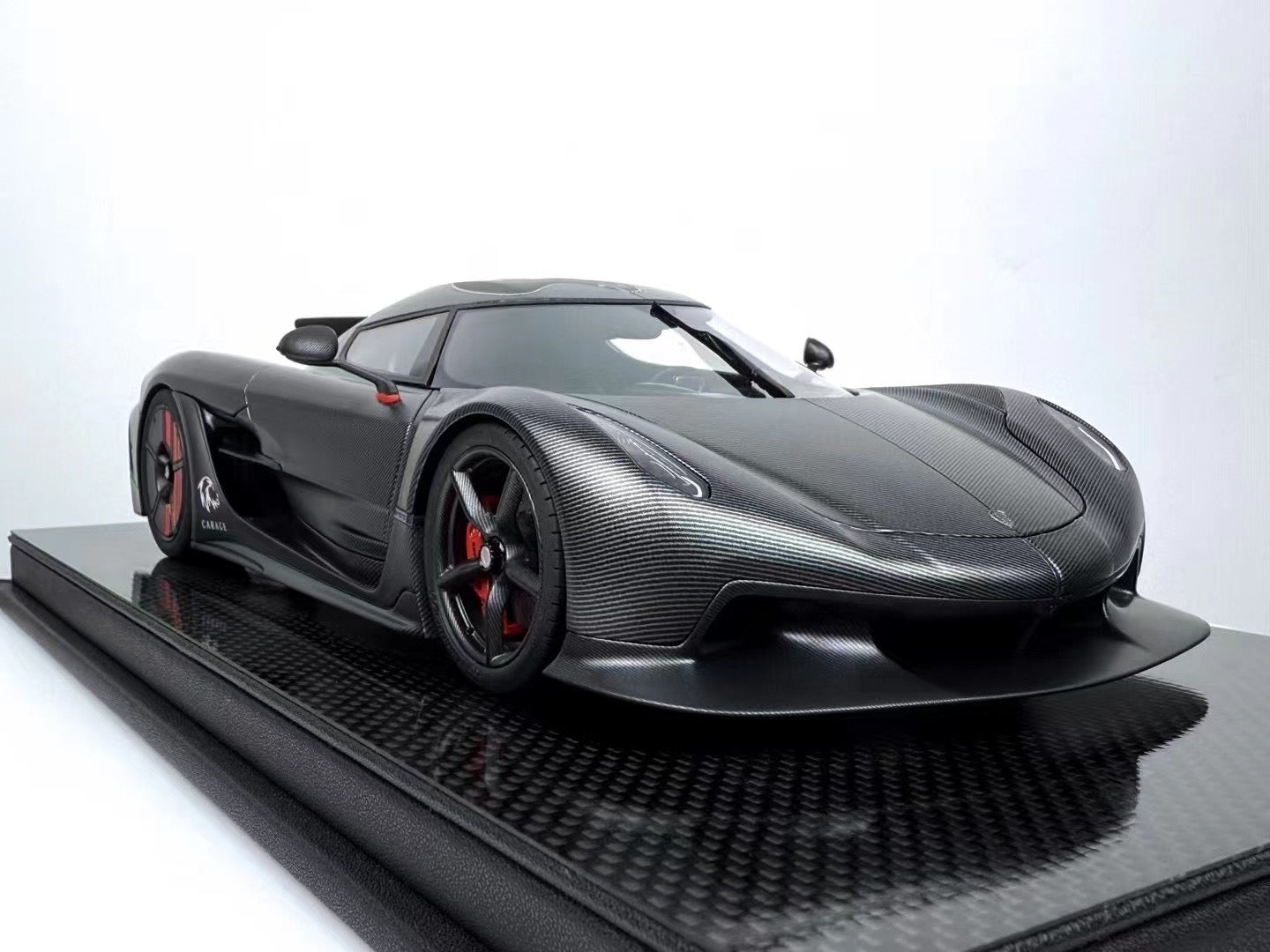 Frontiart 1/18 Koenigsegg Jesko Absolute Edition Carbon Simulation Car Model Ornaments