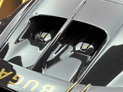 MR 1:18 Bugatti Chiron Pur Sport Full Carbon 46/99 DDJ046