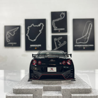 MOTORHELIX 1/18 Nissan GT-R NISMO (R35) Special Edition 2022 – Meteor Flake Black (MH379)