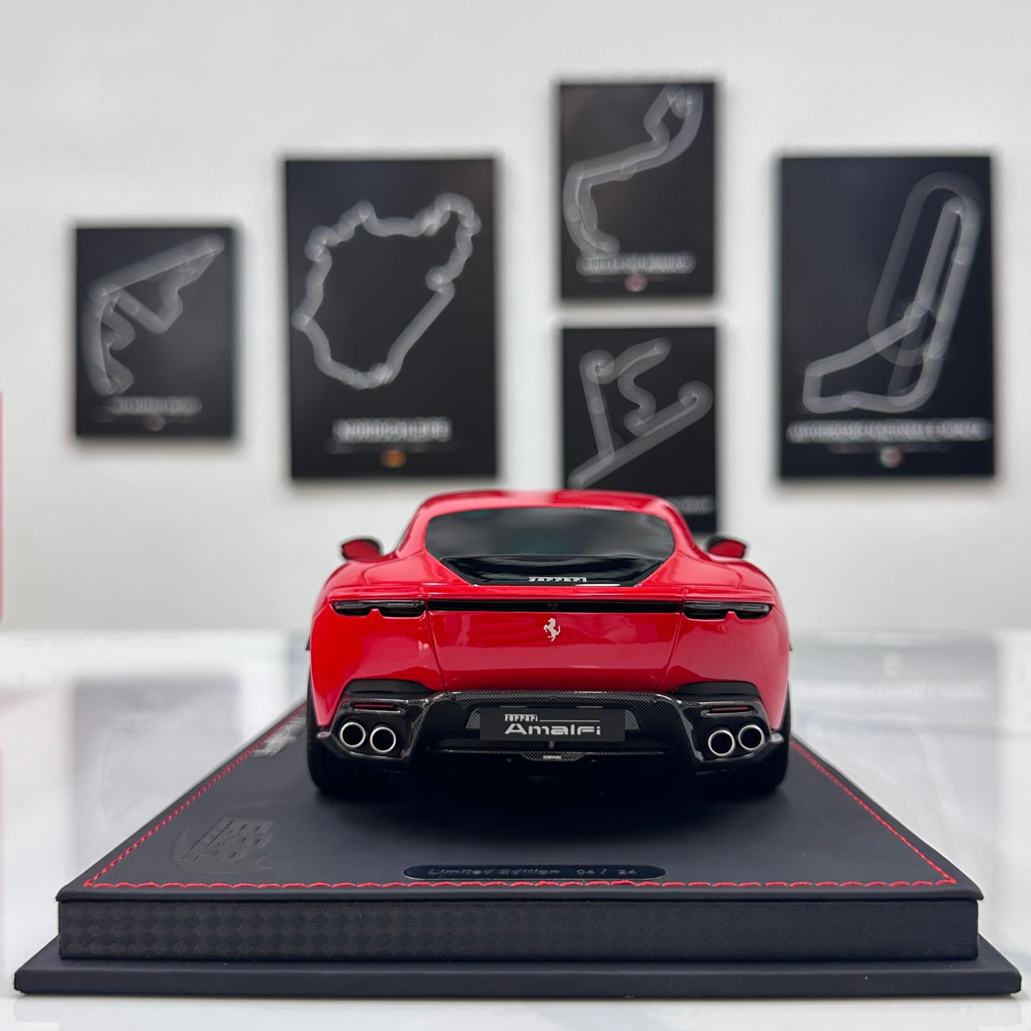 BBR 1/18 Ferrari Amalfi Standard Red P18272A2
