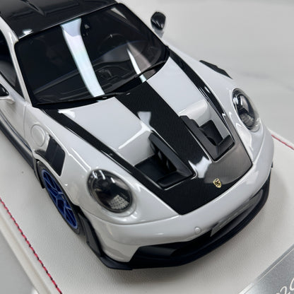 GH MODEL 1/18 Porsche 992 GT3RS, Sky Grey Limited Edition Model Car Figurine