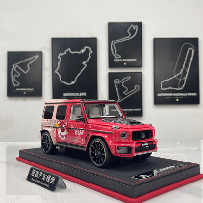 BBA Model 1/18 Brabus G800 "Lotso" (Strawberry Bear) BBA083