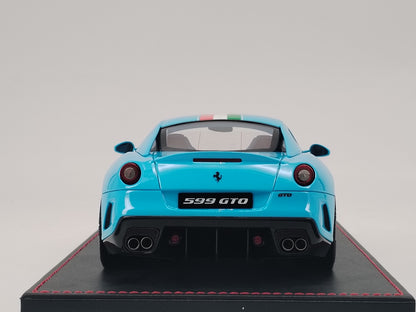 DINOMDOEL 1/18 Ferrari 599GTO Black Base Limited Edition Car Model Ornaments