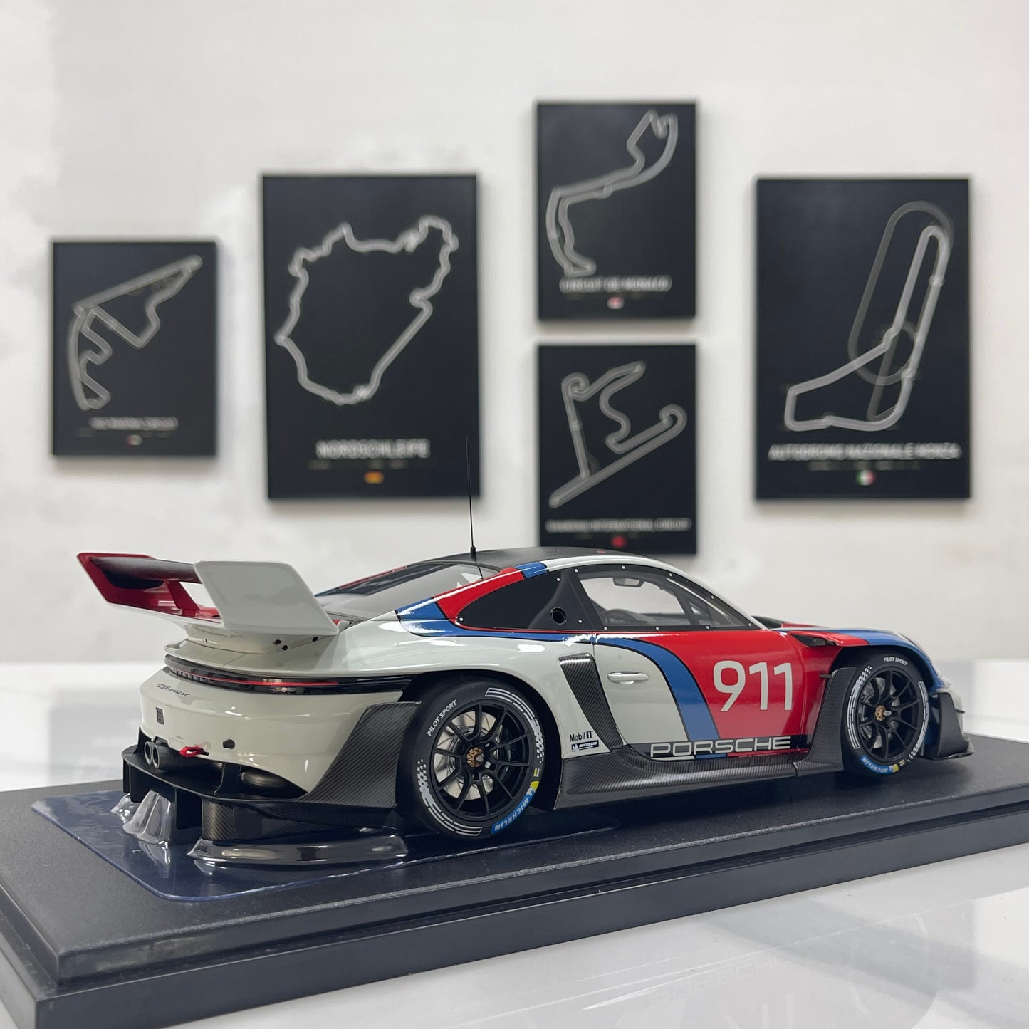 GT Spirit 1/18 Porsche 911 (992) GT3 R Rennsport White/Red Livery GT495