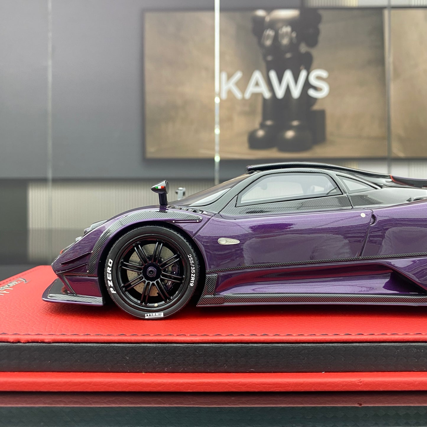 PEAKO 1/18 Pagani Zonda Viola(1 of1) Purple Limited Edition Car Model Ornament Gift