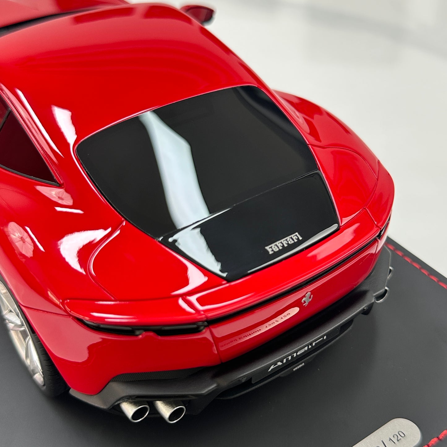 BBR 1/18 Ferrari Amalfi, standard red, silver wheels, black calipers P18272A