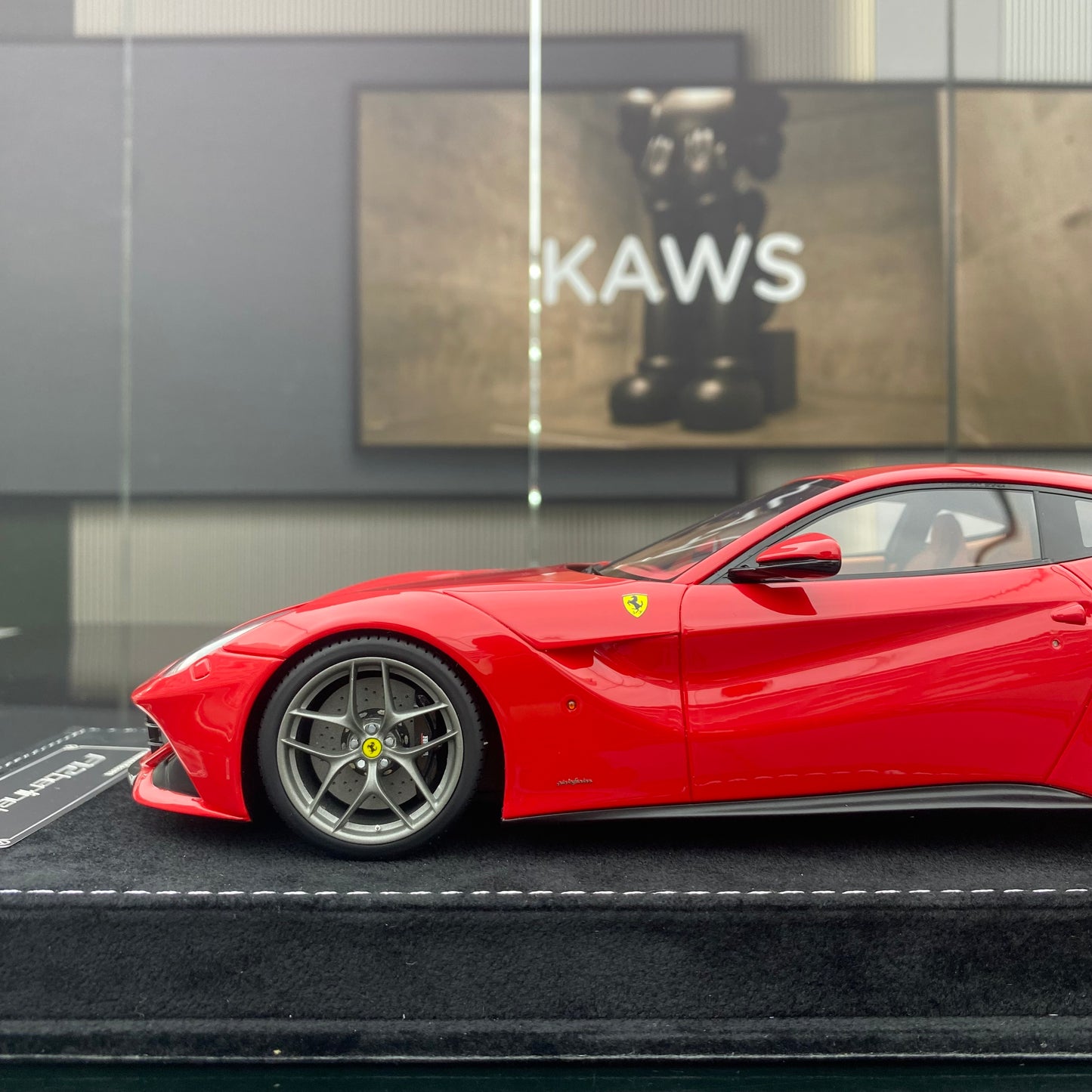 Adornos para el modelo Ferrari F12 Berlinetta rojo estándar de edición limitada, modelo HH 1/18