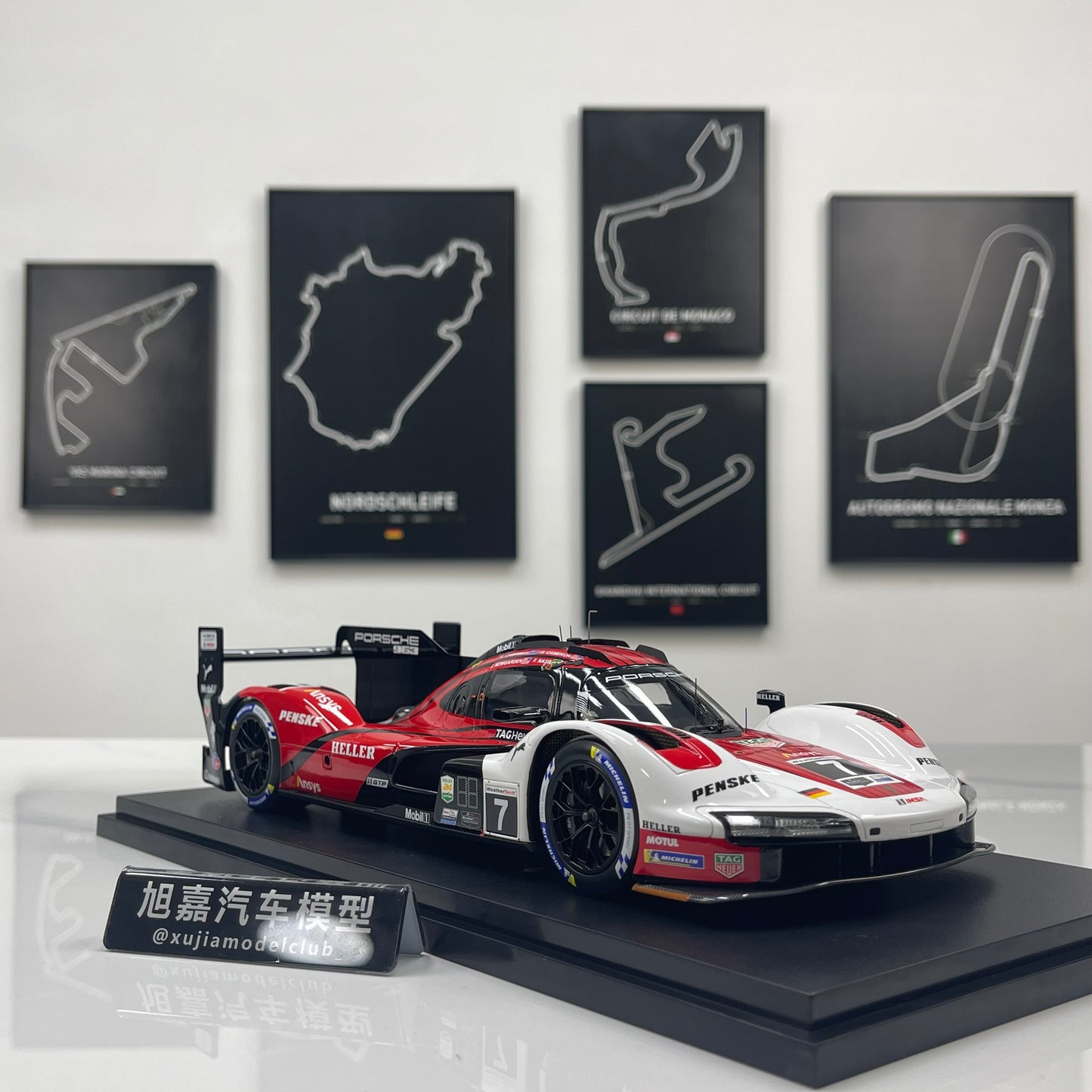 Topspeed 1/18 Porsche 963 #7 Porsche Penske Motorsport 2024 Red & White Livery TS0700