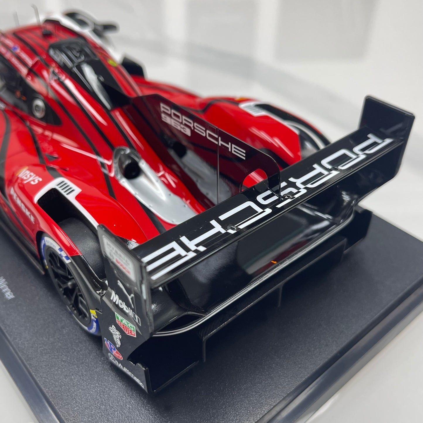 Topspeed 1/18 Porsche 963 #7 Porsche Penske Motorsport 2024 Red & White Livery TS0700