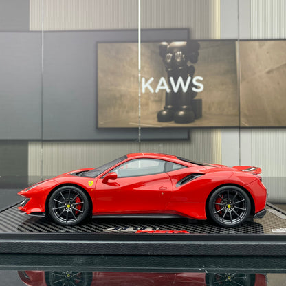 BBR 1/18 Ferrari 488 Pista Standard Red Resin Sealed Car Model Ornaments