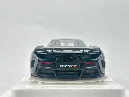 Auto Art 1/18 McLaren 675LT Grey Simulation Model Car