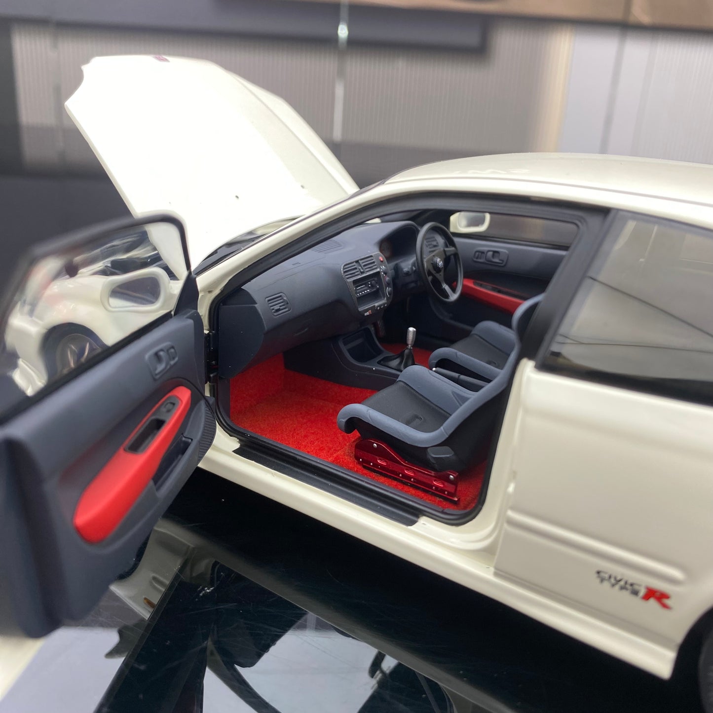 MH 1/18 Honda Civic EK9 Alloy Fully Open Simulation Car Model Ornaments