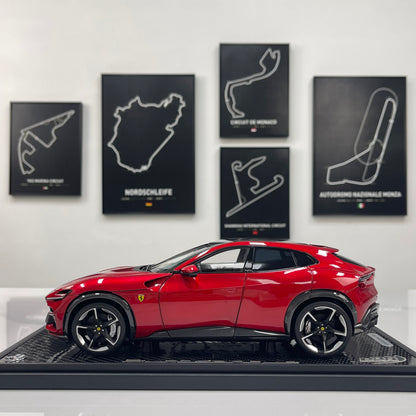 BBR 1/18 Ferrari Pursangue, black top, carbon fiber base metallic red HE180052BCH
