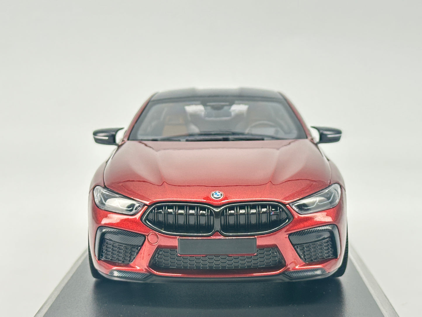 MINICHAMPS 1/18 BMW M8 COUPE Metallic Red Alloy Car Model