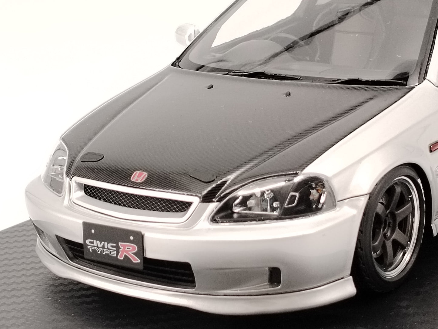 Ignition Model 1/18 Honda CIVIC (EK9) Type R resin car model