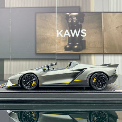 Colección de adornos de simulación de coche Lamborghini Autentica Roadster MR 1/18