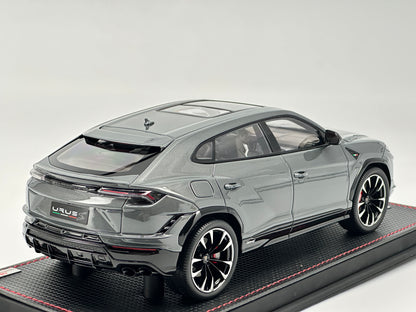 MR 1/18 Lamborghini URUS S Sunroof Edition SUV Limited Edition Car Model Ornaments