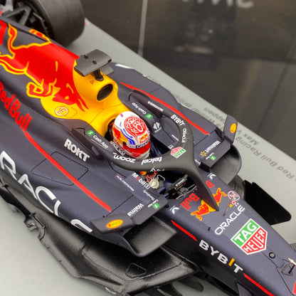 SPARK 1/18 Oracle F1 Team RB19 2023 British Grand Prix Victory No. 1 Verstappen Red Bull Limited Edition Simulation Car Model