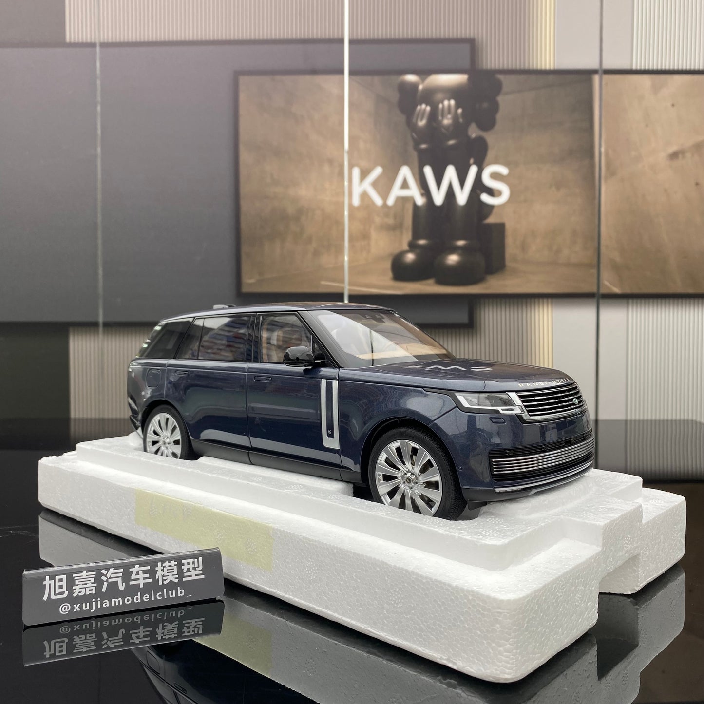 LCD 1/18 Land Rover Range Rover 2024 extended limited edition alloy full-open simulation car model gift