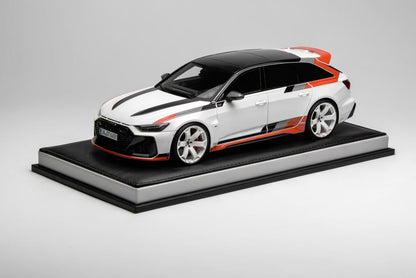 MOTORHELIX 1/18 Audi RS6 Avant GT Car Model