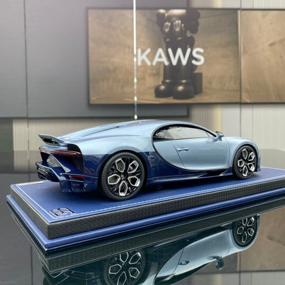 MR 1/18 Bugatti Chiron Profilee Atlantic Blue Limited Edition Car Model Ornament