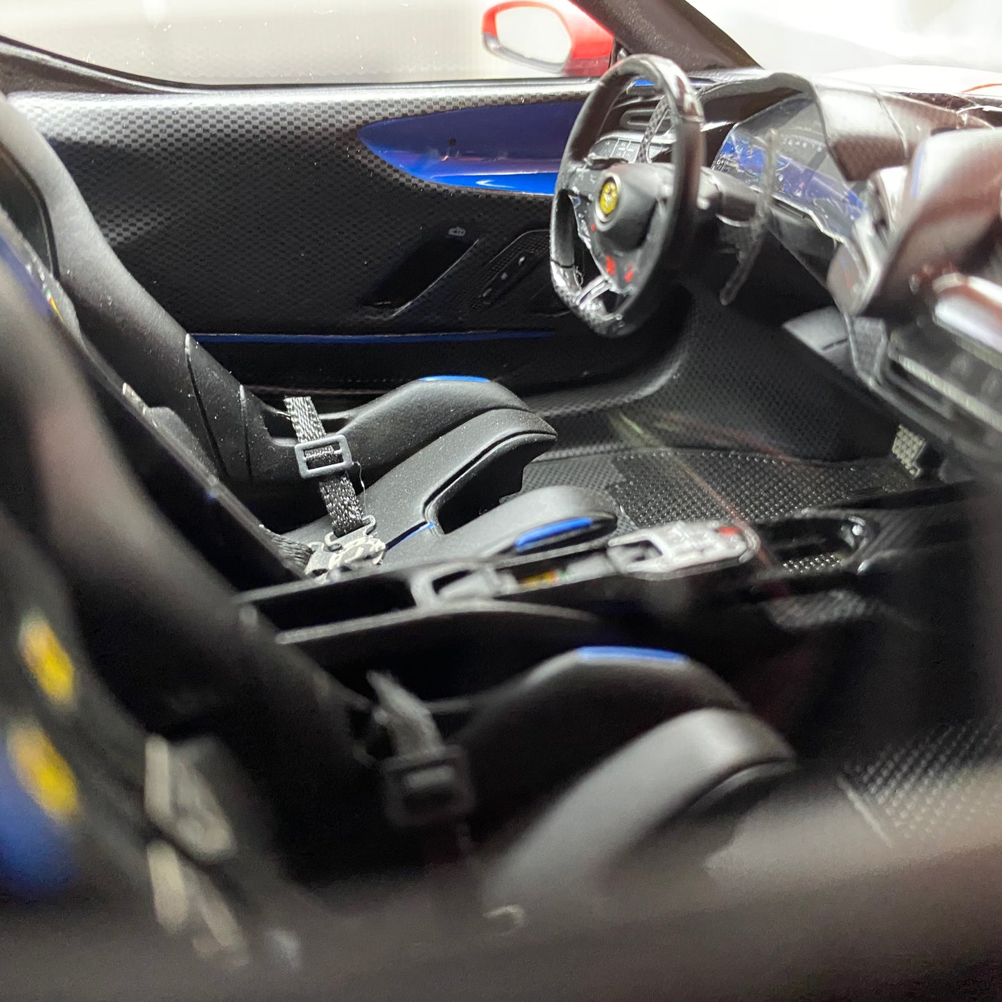 Ferrari SF90 XX Stradale, edición limitada, modelo coleccionable, escala 1/18