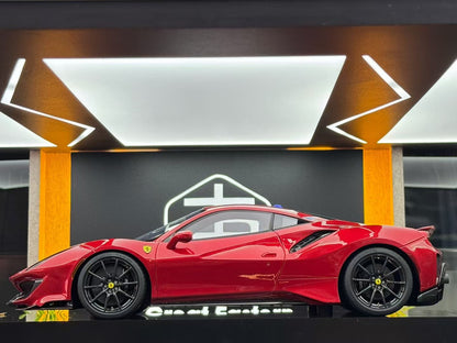 Amalgam 1/18 Ferrari 488pista M6283-SC2