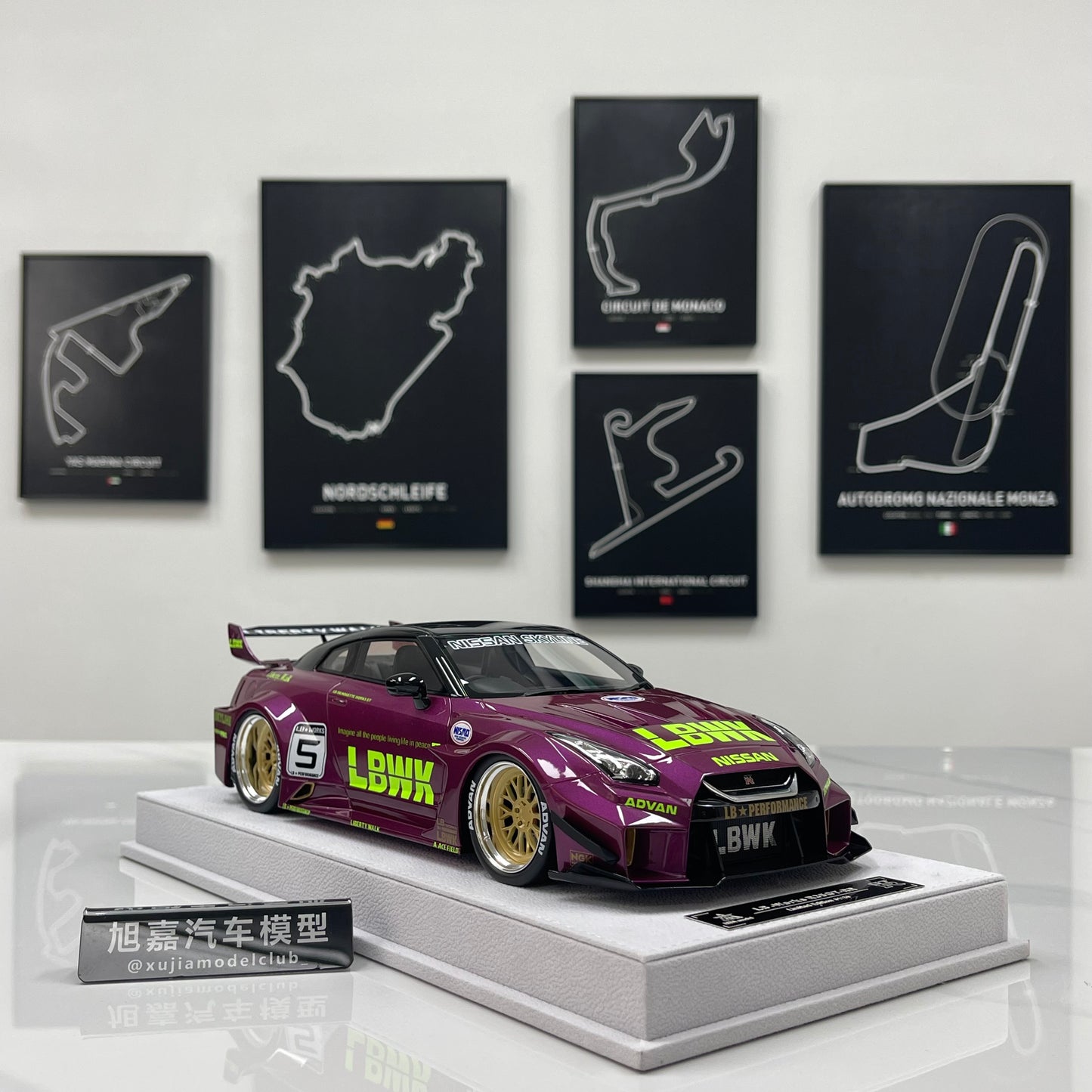 BBA MODEL 1/18 Nissan GTR 35GT-RR Metallic Purple Limited Edition Model Car