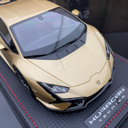 Lamborghini Huracan LP640-2 Tecnica Sunburst Gold Edición Limitada a escala 1/18
