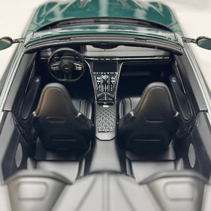 MOTORHELIX 1/18 Aston Martin DB12 Volante (Convertible) – Qilun Green (MH394)