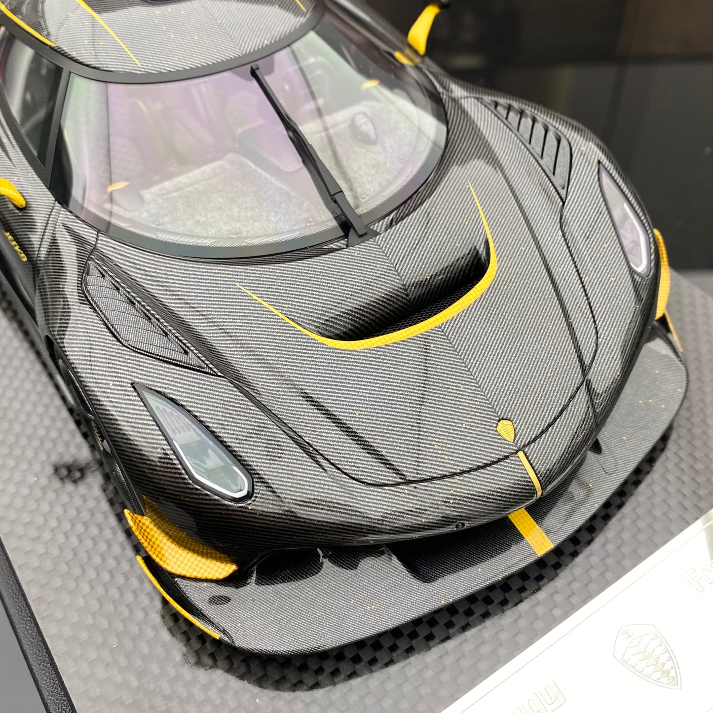 FRONTIART 1/18 Koenigsegg Jesko carbon gold simulated high-end car model