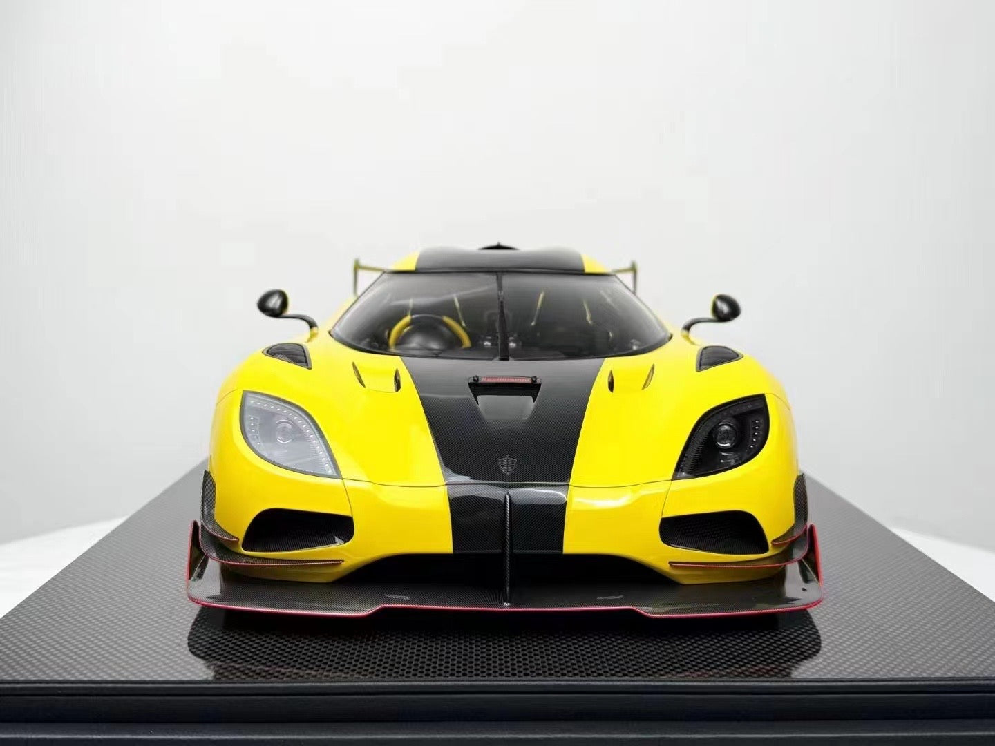 【pre-sell】Frontiart 1/8 Koenigsegg Agera ML Locke Yellow Limited Edition High-End Car Model Ornament