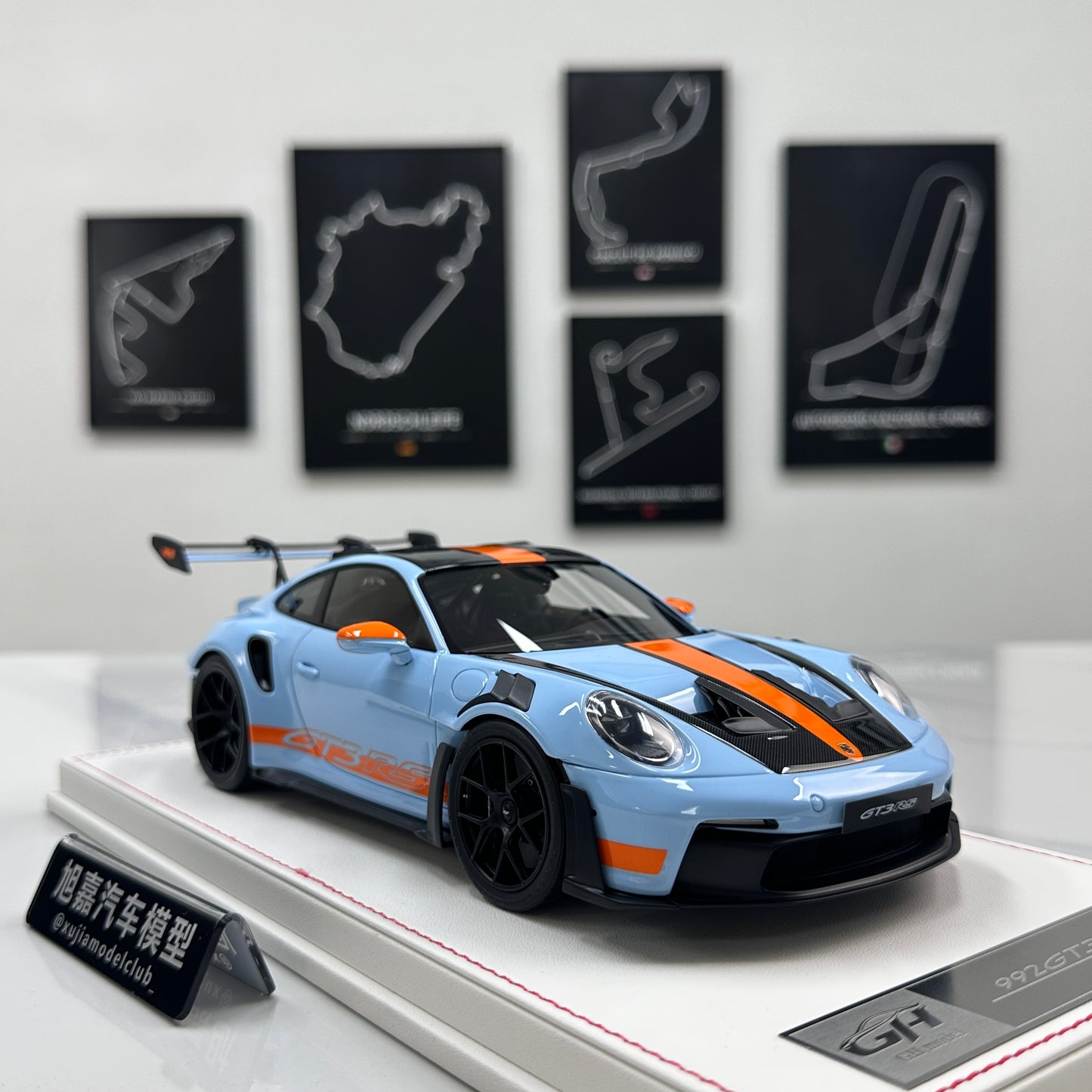 GH MODEL 1/18 Porsche 992 GT3RS Gulf Oil Limited Edition Model Car