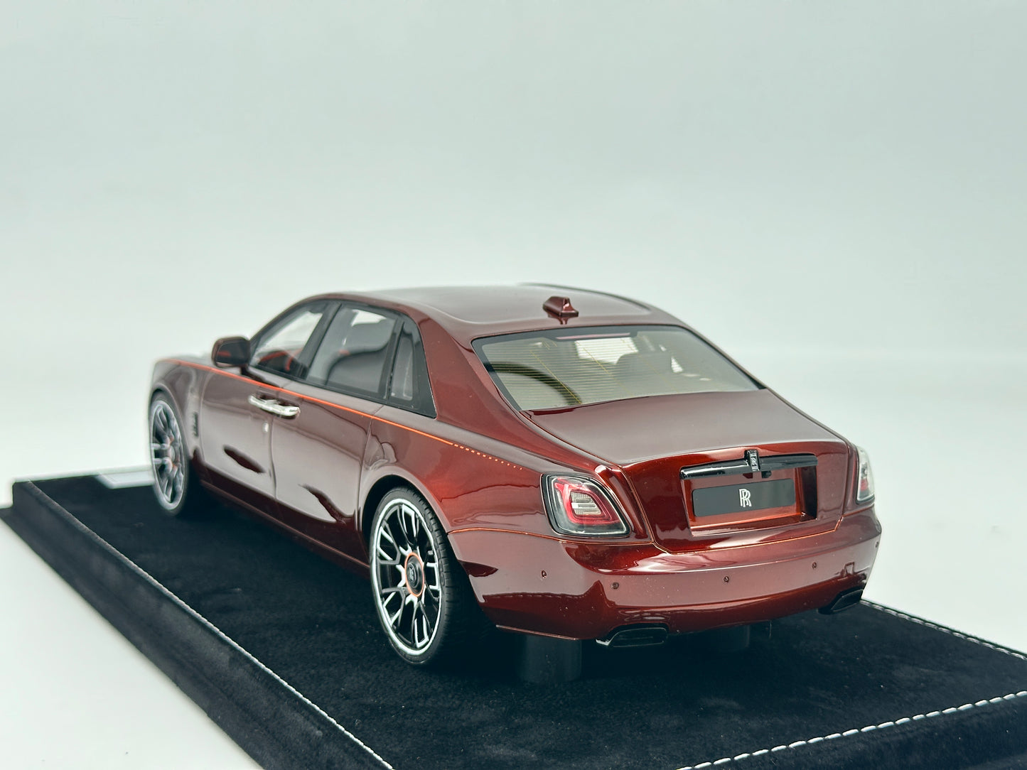 HH Model 1/18 Rolls-Royce Black Badge Ghost Collector's Edition Limited Edition Car Model Collection