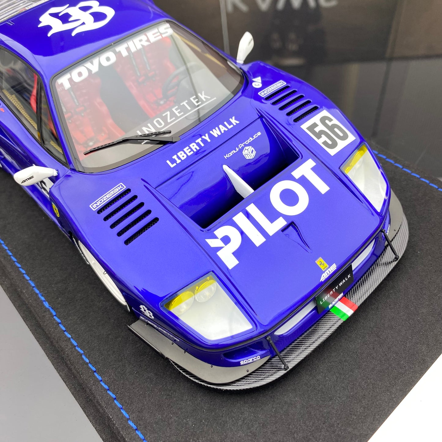 INNO 1/18 Ferrari LBWK F40 White Tokyo Auto Salon 2024 simulation car model ornaments