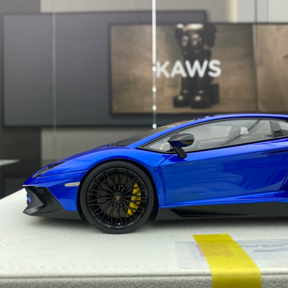 MAKE UP 1/18 Lamborghini Aventador LP750-4 SV limited edition car model