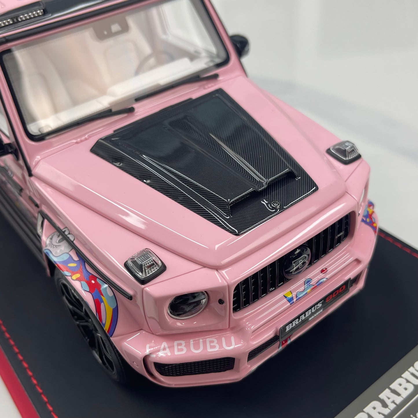 BBA Model 1/18 Brabus G800 Labubu BBA084
