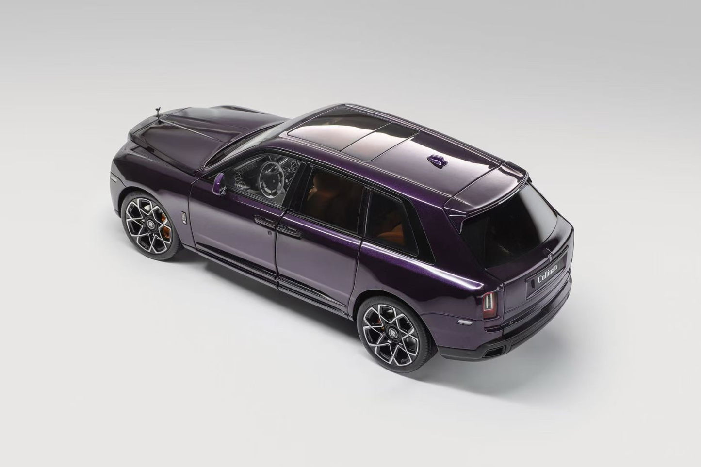 Diecast model, fully opening parts, 1/18 scale, Rolls-Royce Cullinan BB