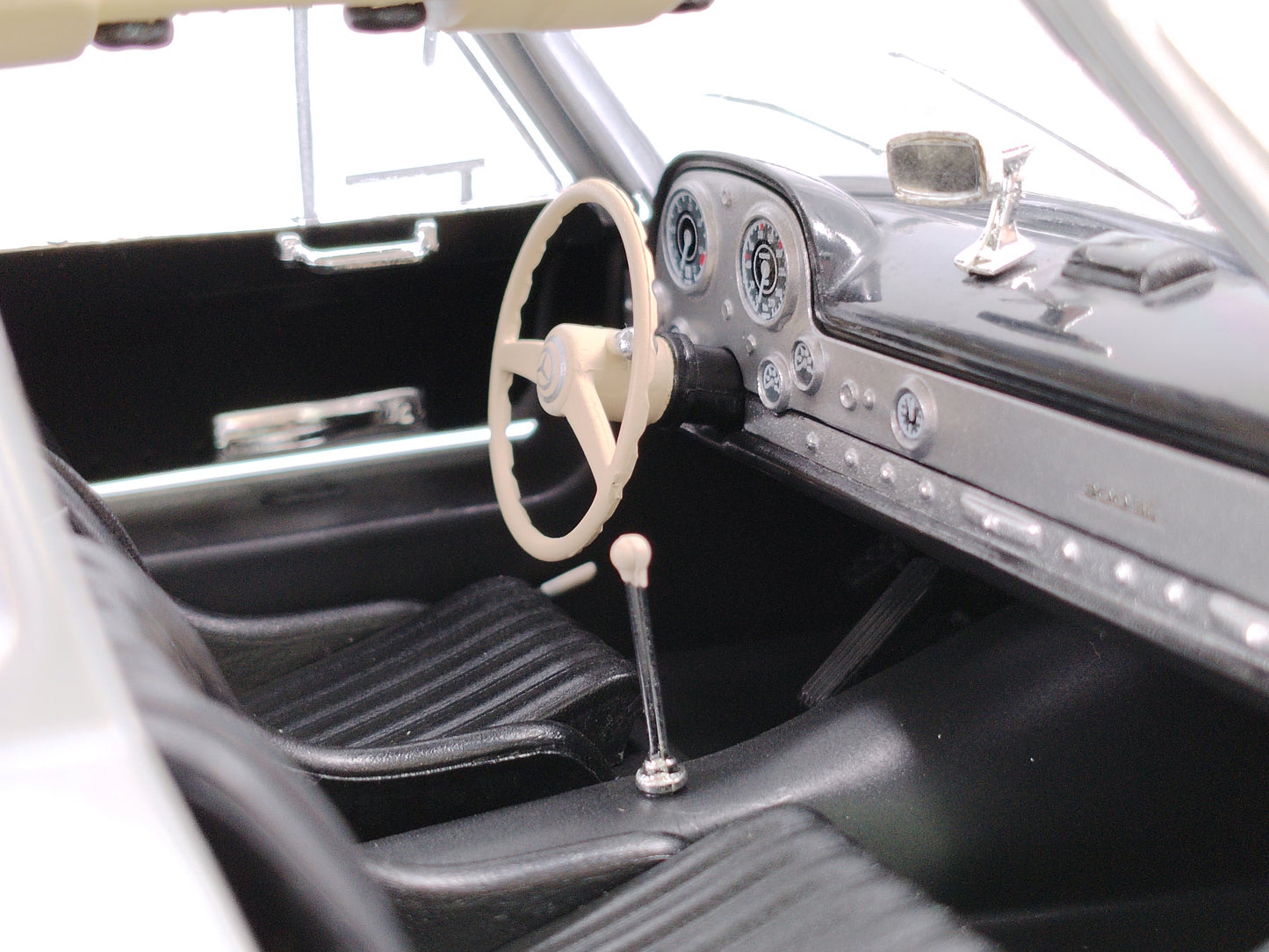 MINICHAMPS 1/18 Mercedes Benz 300SL alloy car model