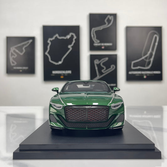 Topspeed 1/18 Bentley Batur Scarab Green TS0672
