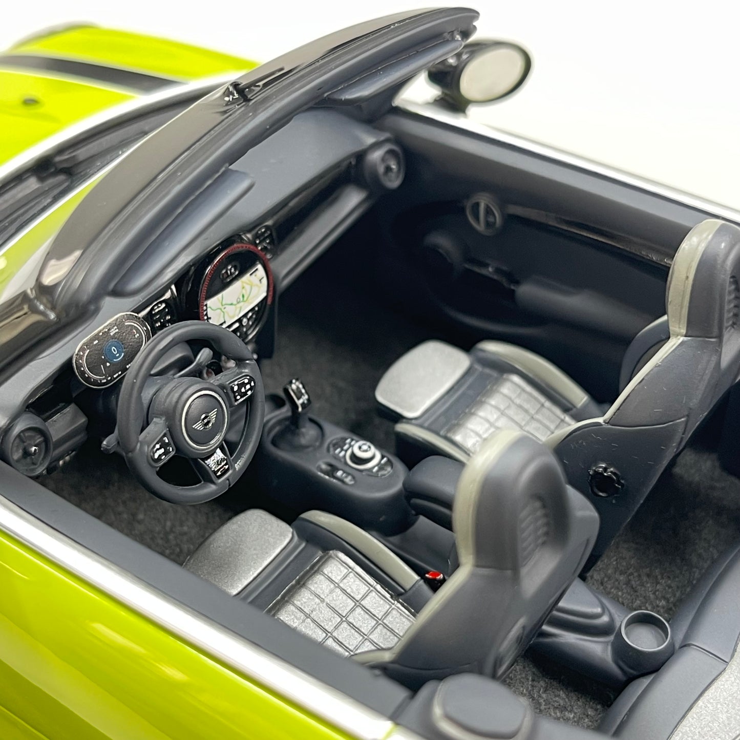 OTTO 1/18 MINI JCW Cabrio Zesty Yellow OT1303